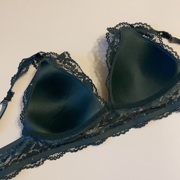 Marilyn Monroe Bra - Picture 2 of 4